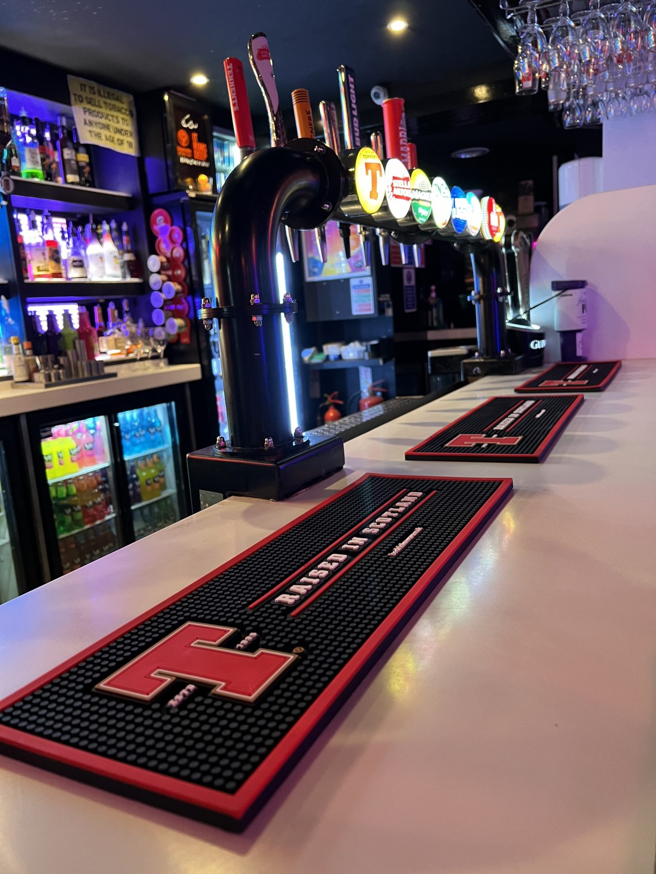 The bar at Cheerz